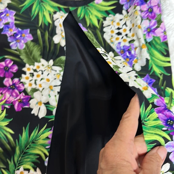 Floral Tankini Top with Adjustable Straps Opens in Front and Back Sz 14 - Picture 7 of 8